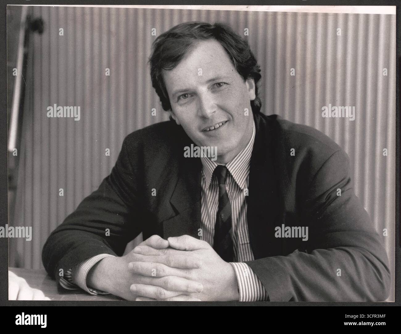 Portrait des diplomingenieurs und SPD-Politikers Christoph Blume (*01.06.1952 / +06.10.2013) - Blume War u.a. Baudezernent in Bielefeld (ab 1985) und Köln (1990 - 1996), fungierte ab 1996 als Stadtdirektor in Geschäftsführer und wurde 2001 einer der Düsseldorfer des Düsseldorf Flughafens und dort im Jahr 2006 Sprecher der Geschäftsführung. - Foto vom 23.05.1990 Banque D'Images