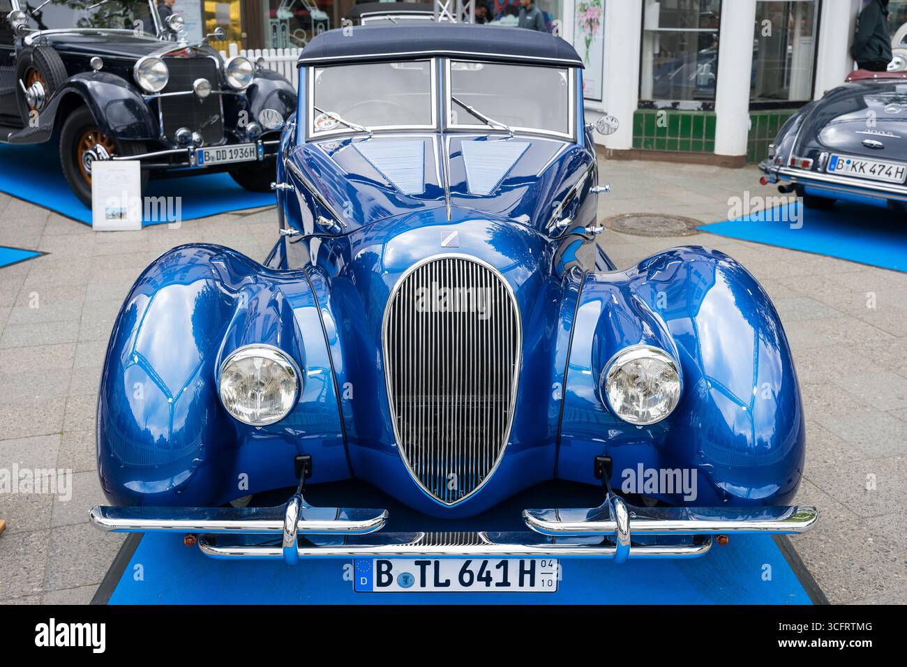 BERLIN - 10 MAI 2025 : la voiture de course du Grand prix Talbot-Lago T23, 1941. Classic Days Berlin. Banque D'Images