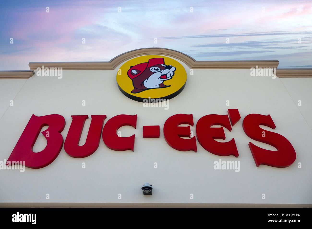 USA Buc-ees station essence restaurant magasin centre de voyage. Celui-ci près de Harrisonburg Virginie sur la I-81 Banque D'Images