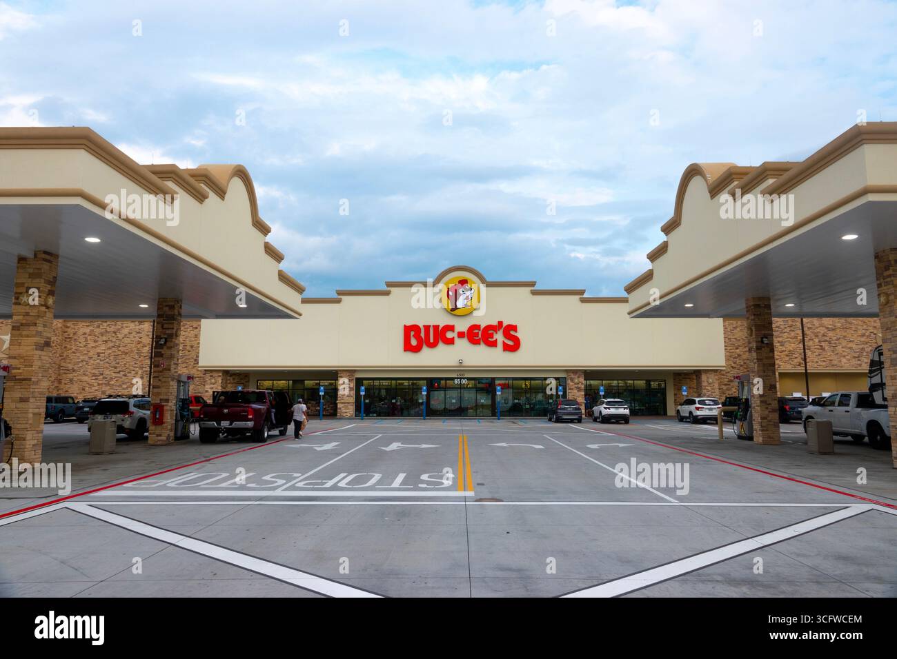 USA Buc-ees station essence restaurant magasin centre de voyage. Celui-ci près de Harrisonburg Virginie sur la I-81 Banque D'Images