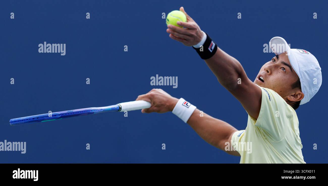 Queens, États-Unis. 24 août 2025. Queens, New York. 24 août 2025 : Rink Hijikata (AUS) pendant l'US Open 2025. Crédit : Corleve/Alamy Live News Banque D'Images