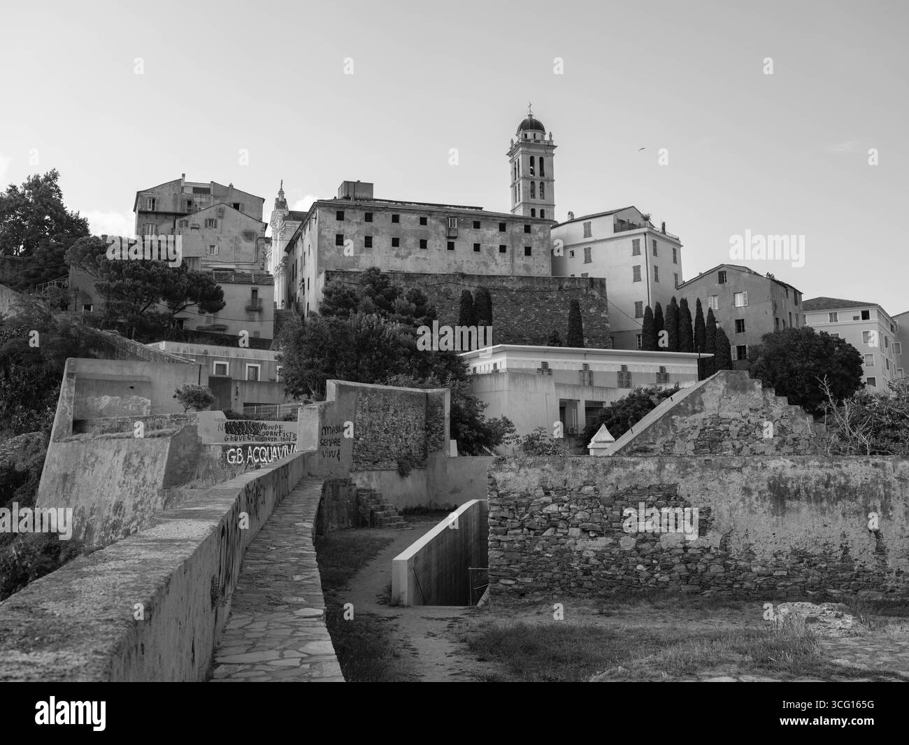 Abendstimmung vor der Zitadelle von Bastia im Norden Korsikas / soirée ambiance devant la citadelle de Bastia en Corse du Nord *** soirée a Banque D'Images