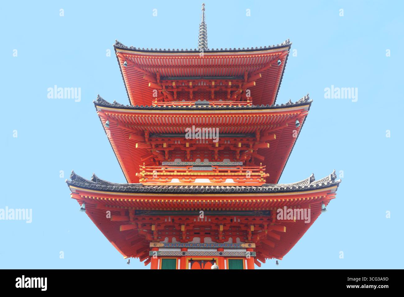 Pagode japonaise colorée à Kyoto Banque D'Images