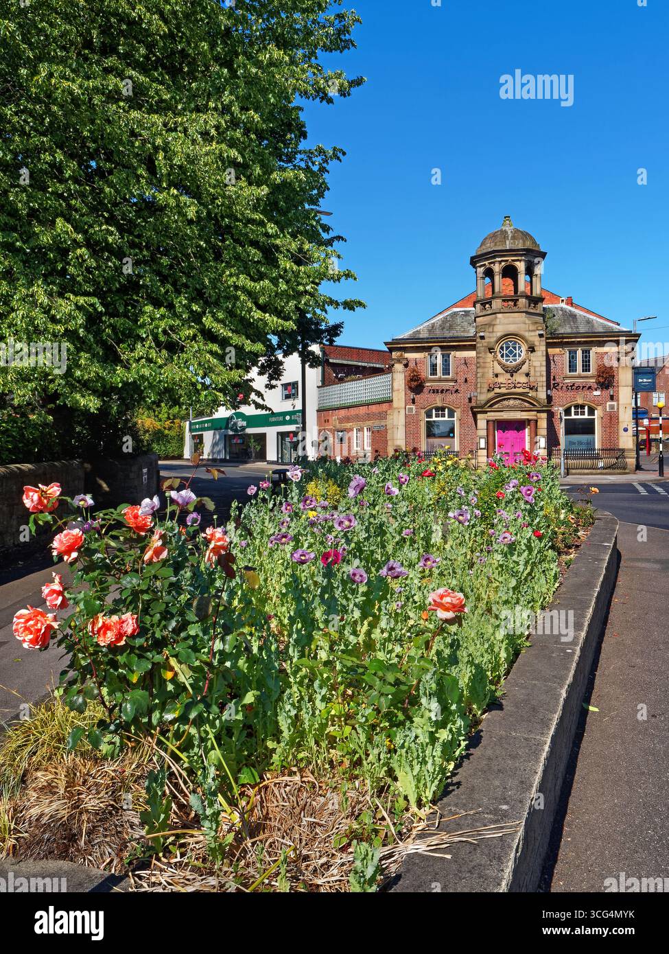 Royaume-Uni, West Yorkshire, Wakefield, Horbury, Highfield Road, Old Bank Building. Banque D'Images