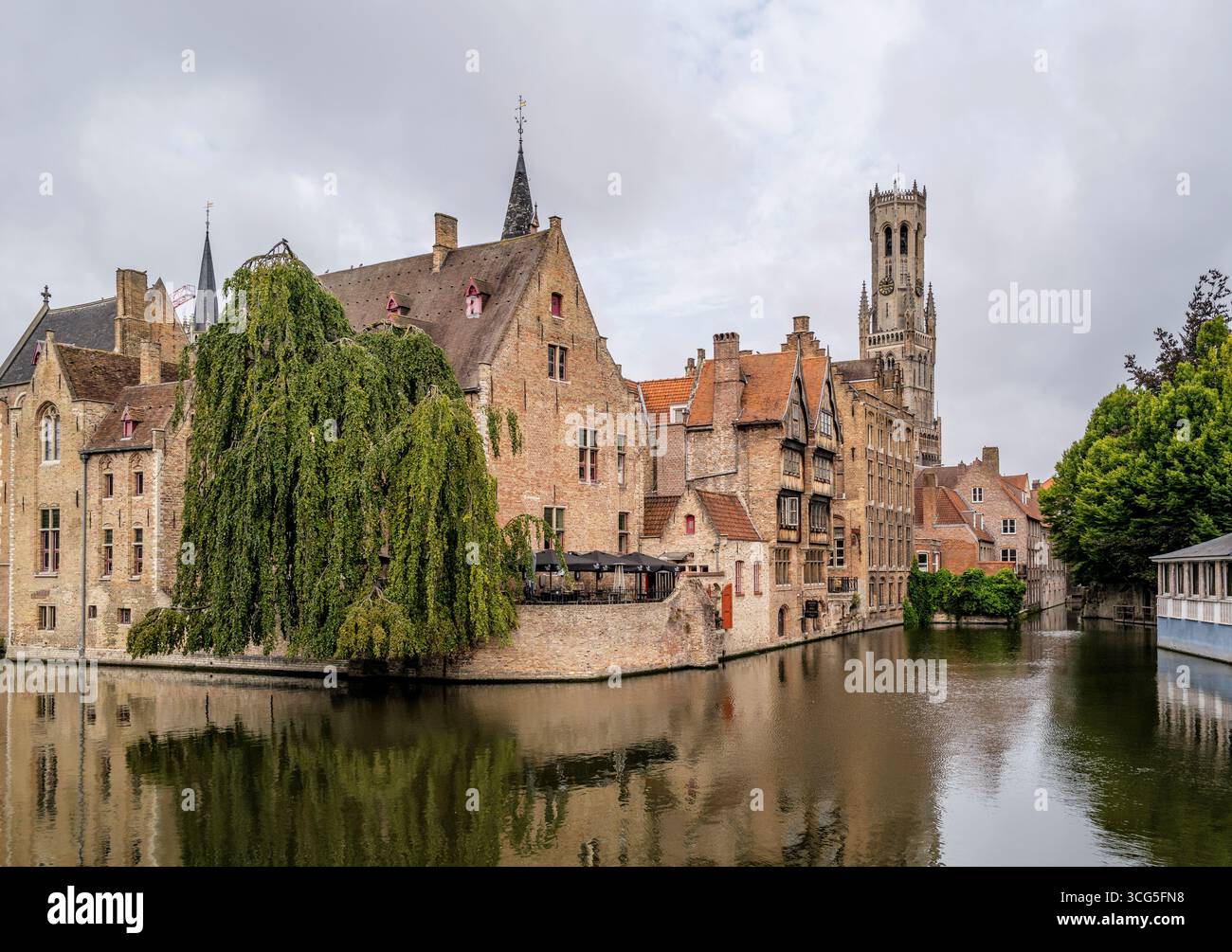 Rozenhoedkaai, connu sous le nom de Rosaire Quay à Bruges Banque D'Images