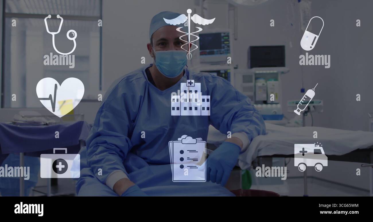 Chirurgien assis portant des gommages, une casquette, des gants et un masque dans la salle d'opération, avec des icônes médicales flottantes Banque D'Images