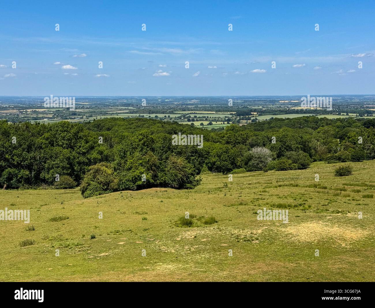 Cotswolds, Angleterre, Royaume-Uni regardant vers le nord le long de la bordure ouest de l'escarpement des Cotswold, Dover's Hill, Gloucestershire. Banque D'Images