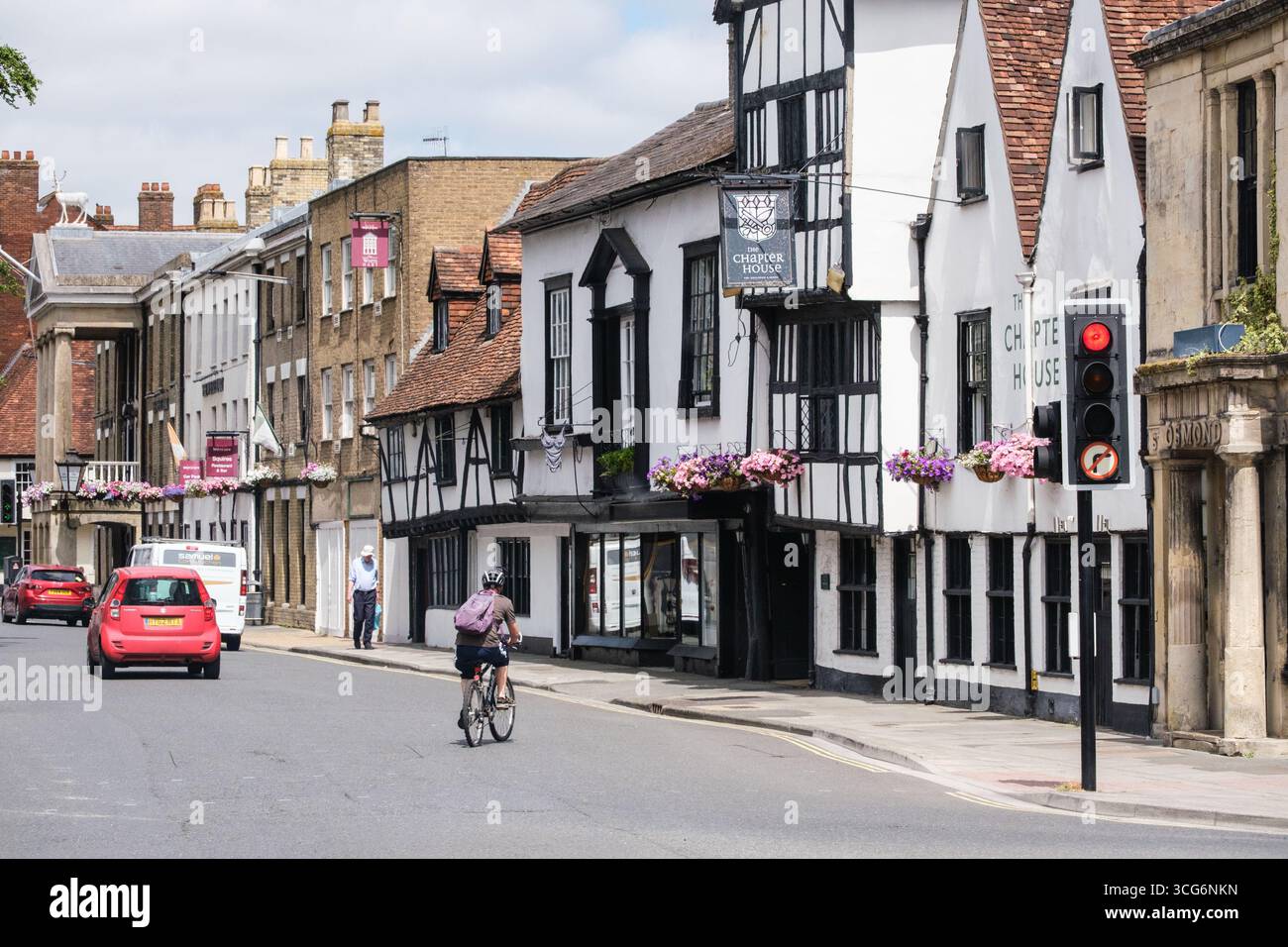 Salisbury, Angleterre, Royaume-Uni, composé John Street. Banque D'Images