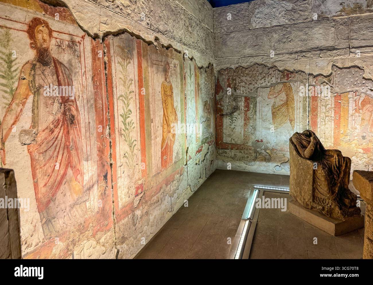 Gaziantep, Turquie, Turkiye. Musée de la mosaïque de Zeugma, salle avec fresques romaines. Villa Euphrate, IIe-IIIe siècle. Banque D'Images