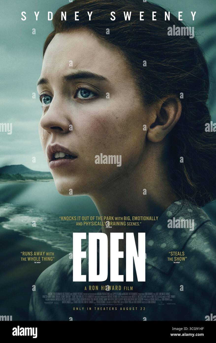 Eden (2024) réalisé par Ron Howard et mettant en vedette Sydney Sweeney dans le rôle de Margaret, une partie d'un couple cherchant à s'échapper sur l'île mais entraîné dans les tensions croissantes et les défis de survie de la communauté isolée. Affiche de personnage AMÉRICAINE À USAGE ÉDITORIAL EXCLUSIF. Crédit : BFA / vertical Banque D'Images