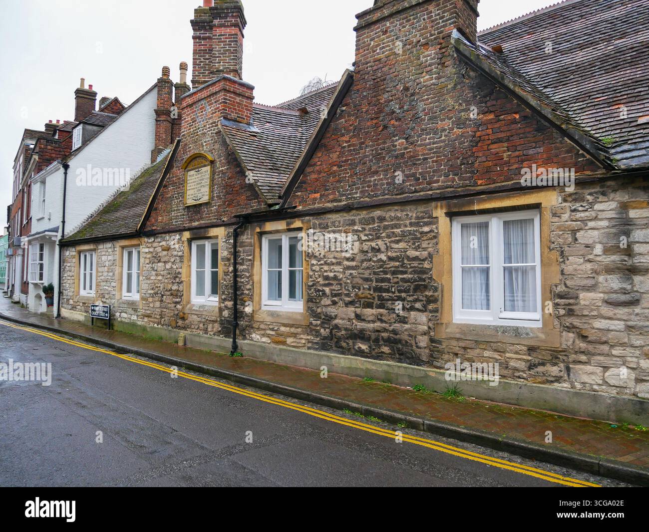 Almshouses médiévales sur Church Street à Poole dans le Dorset, Angleterre Banque D'Images