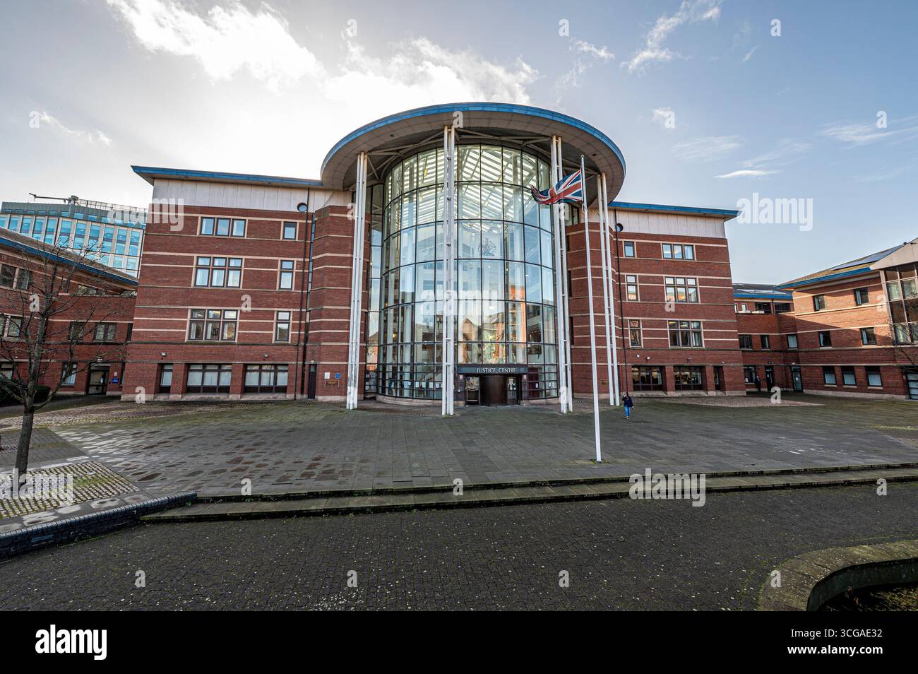 Le Centre de justice sur le bord de la rivière Trent ion Nottingham Banque D'Images