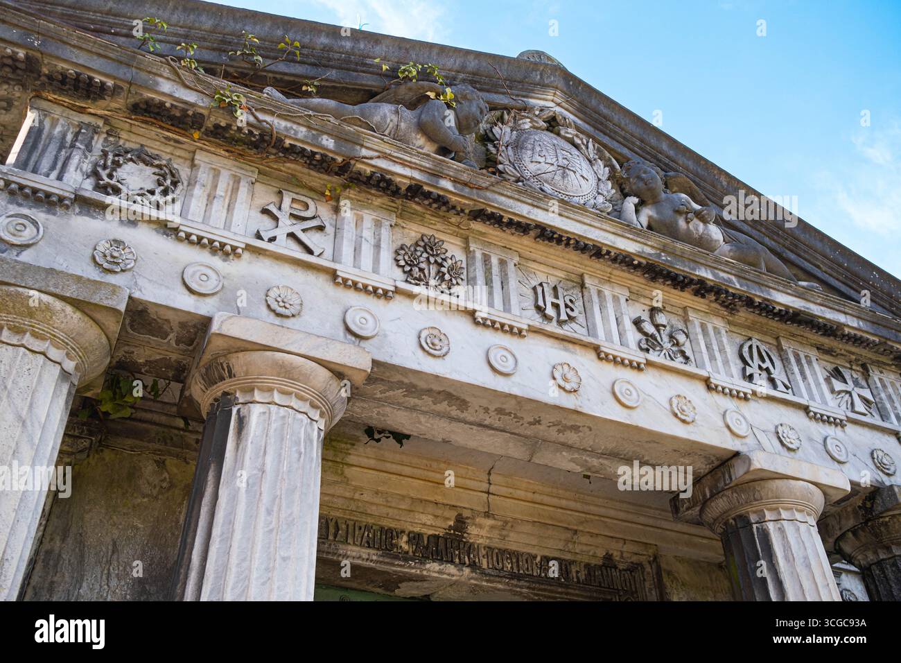 tombes dans le cimetière ouest de norwood Banque D'Images