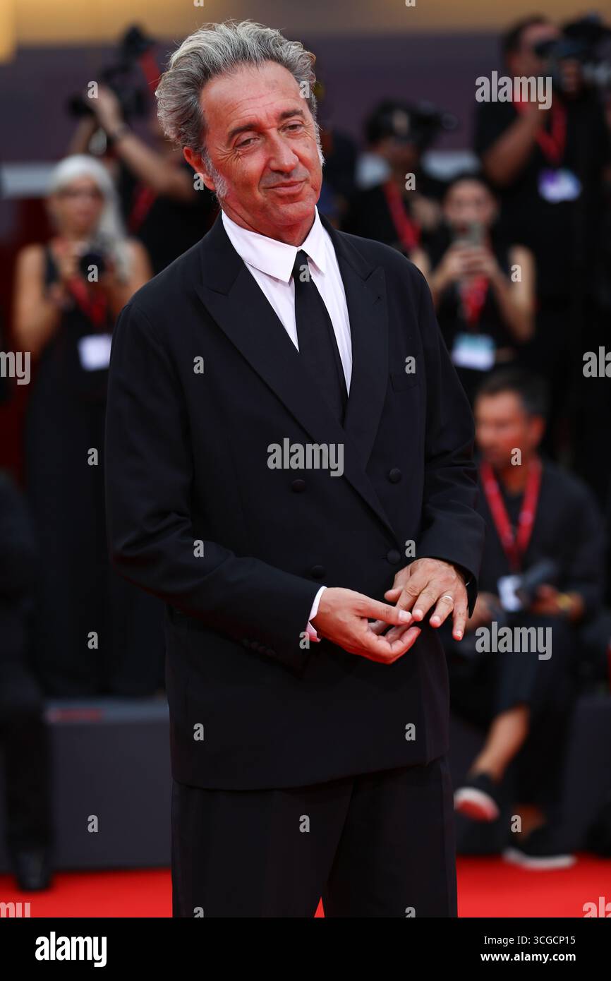 27 août 2025, Venise, Vénétie, Italie : PAOLO SORRENTINO sur le tapis rouge pour la première projection de 'la Grazia' au 82ème Festival du film de Venise au Lido de Venise, Italie. (Crédit image : © Mickael Chavet/ZUMA Press Wire) USAGE ÉDITORIAL SEULEMENT ! Non destiné à UN USAGE commercial ! Banque D'Images