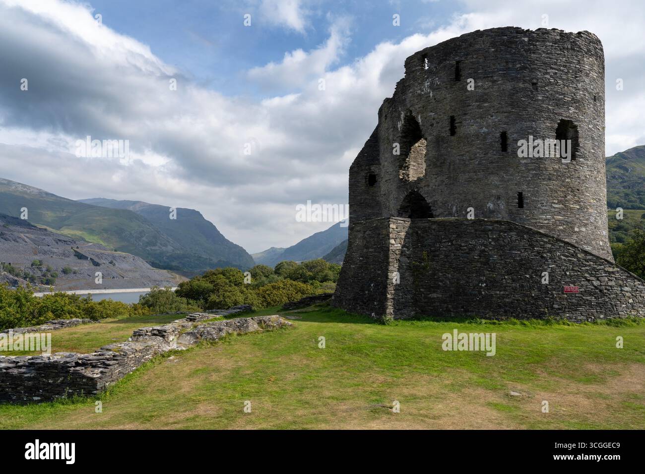 Château de Dolbadarn, Caernarfon, pays de Galles du Nord, pays de Galles, Royaume-Uni Banque D'Images