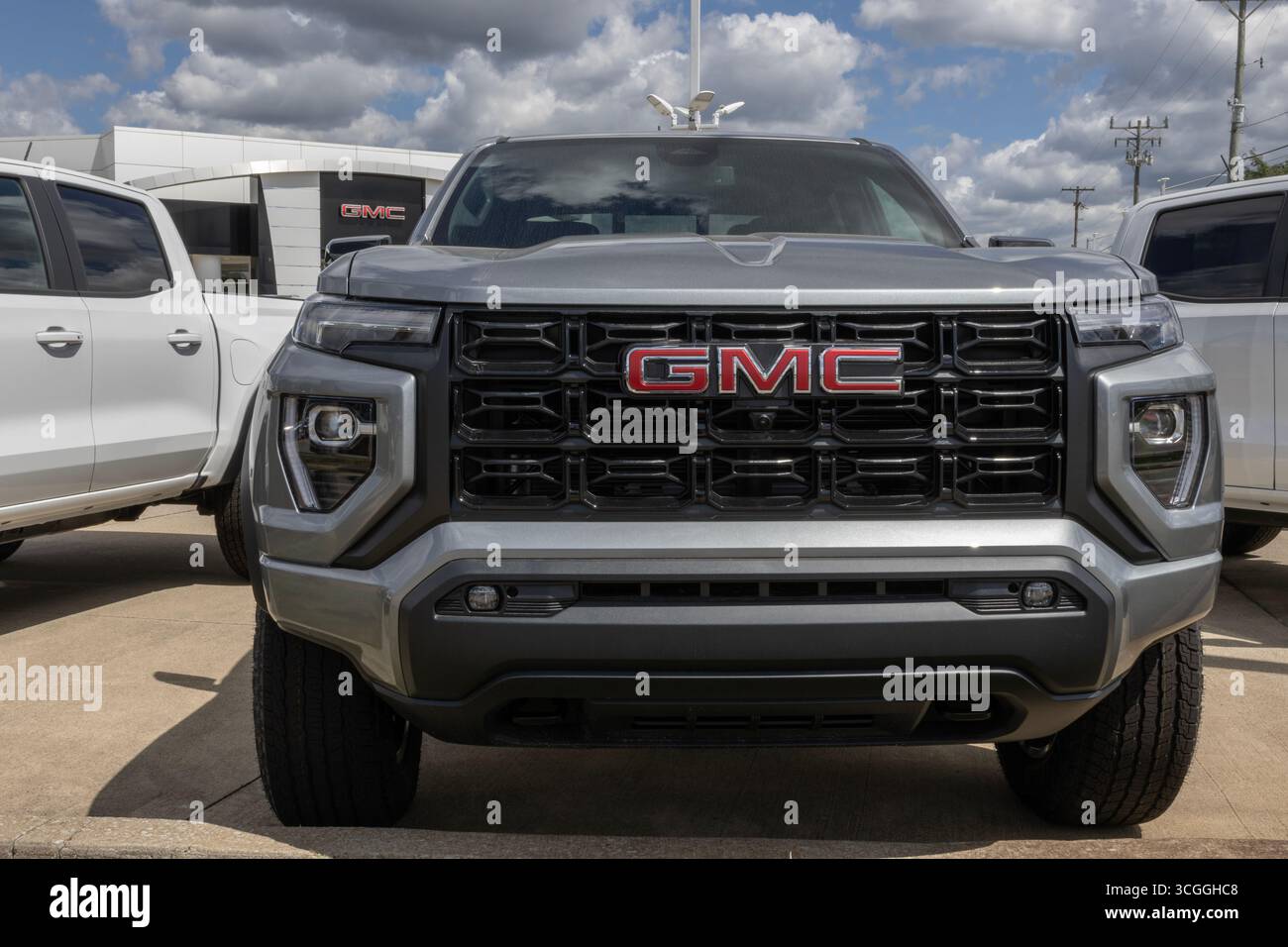 Lafayette - 27 août 2025 : présentation du pick-up Canyon 2WD Elevation à cabine multiplace de GMC. GMC offre le Canyon avec un moteur TurboMax 4 cylindres de 2,7 l. MY :2026 Banque D'Images