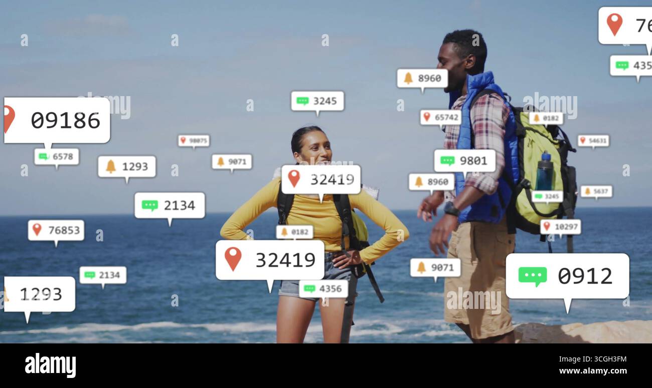 Randonnées amis traversant la côte rocheuse, avec des sacs à dos, des icônes d'épingles, des icônes de commentaire, des icônes de notification Banque D'Images
