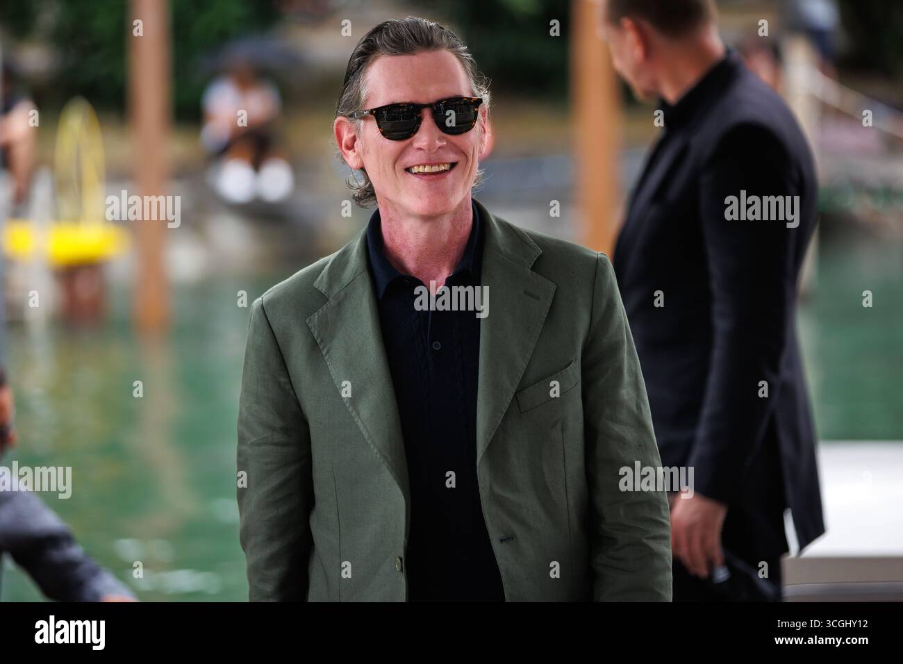 Venise Italie. 28 août 2025. Billy Crudup arrive au Palazzo del Cinema pour la conférence de presse du film 'Jay Kelly' pendant le 82ème Festival du film de Venise, Venise, Italie. Marco Barada / Alamy Live News Banque D'Images