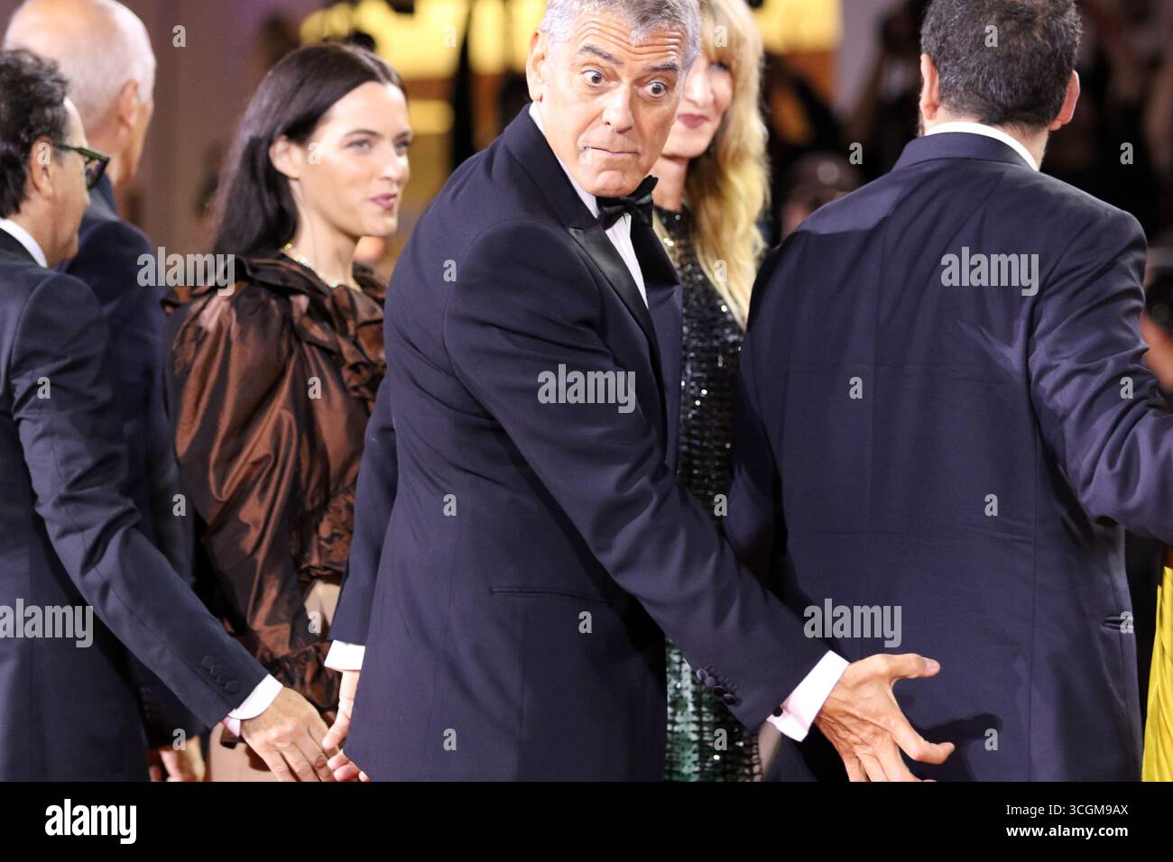 Europe, Italie, Lido di Venezia, 28 août 2025 : George Clooney assiste à un tapis rouge pour le film 'Jay Kelly' lors du 82e Festival international du film de Venise le 28 août 2025, à Venise, en Italie. Photo © Ottavia Da Re/Sintesi/Alamy Live News Banque D'Images
