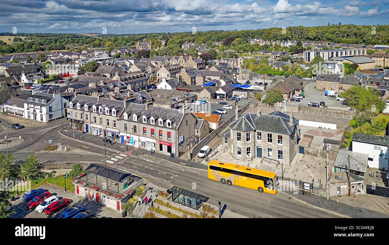 Ellon Aberdeenshire Scotland Market Street et maisons de ville Banque D'Images