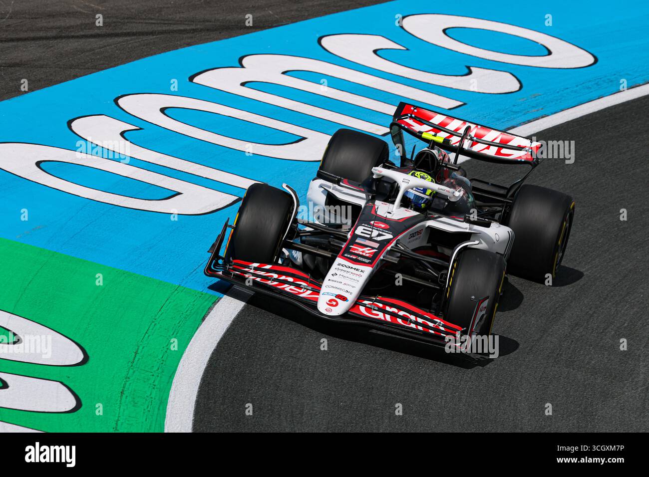 Zandvoort, Rieti, Nederlands. 29 août 2025. Oliver Bearman (GBR) - Haas F1 Team vendredi, jour2, du Grand Prix des pays-Bas de formule 1 Heineken 2025, Zandvoort, Nederlands, du 28 au 31 août - Round 15 du 24 du Championnat du monde F1 2025 (crédit image : © Alessio de Marco/ZUMA Press Wire) USAGE ÉDITORIAL SEULEMENT ! Non destiné à UN USAGE commercial ! Banque D'Images