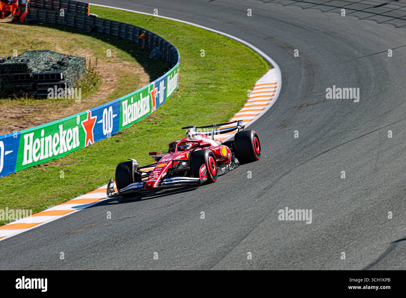 Charles Leclerc (mon) - Scuderia Ferrari - Ferrari SF-25 - Ferrari pendant le vendredi, jour2, du Grand Prix des pays-Bas de formule 1 Heineken 2025, Zandvoort, les Nederlands, du 28 au 31 août - Round 15 du 24 du Championnat du monde F1 2025 Banque D'Images