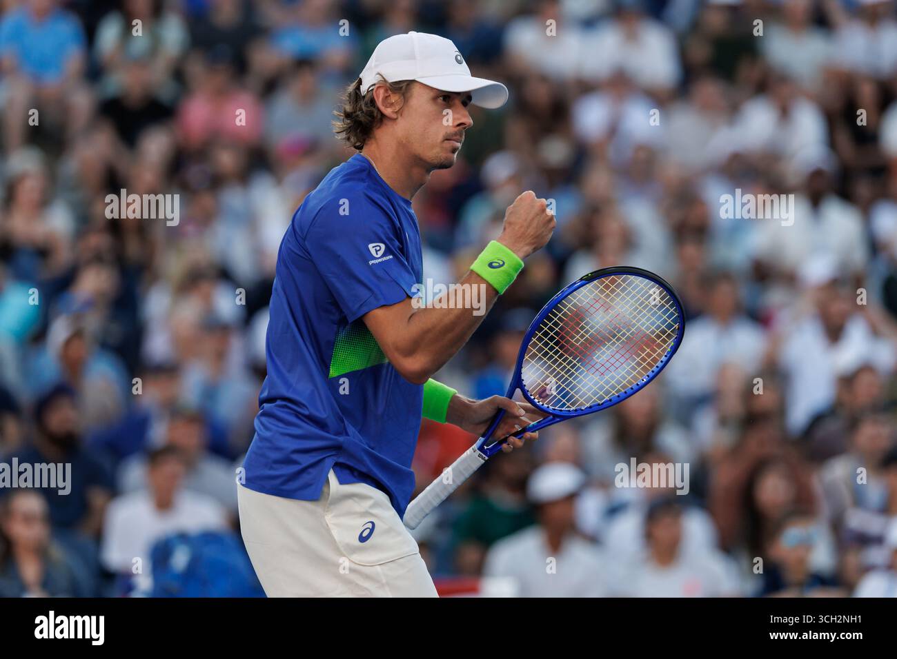 Queens, États-Unis. 30 août 2025. Queens, New York. 30 août 2025 : Alex de Minaur (AUS) lors de l'US Open 2025. Crédit : Corleve/Alamy Live News Banque D'Images