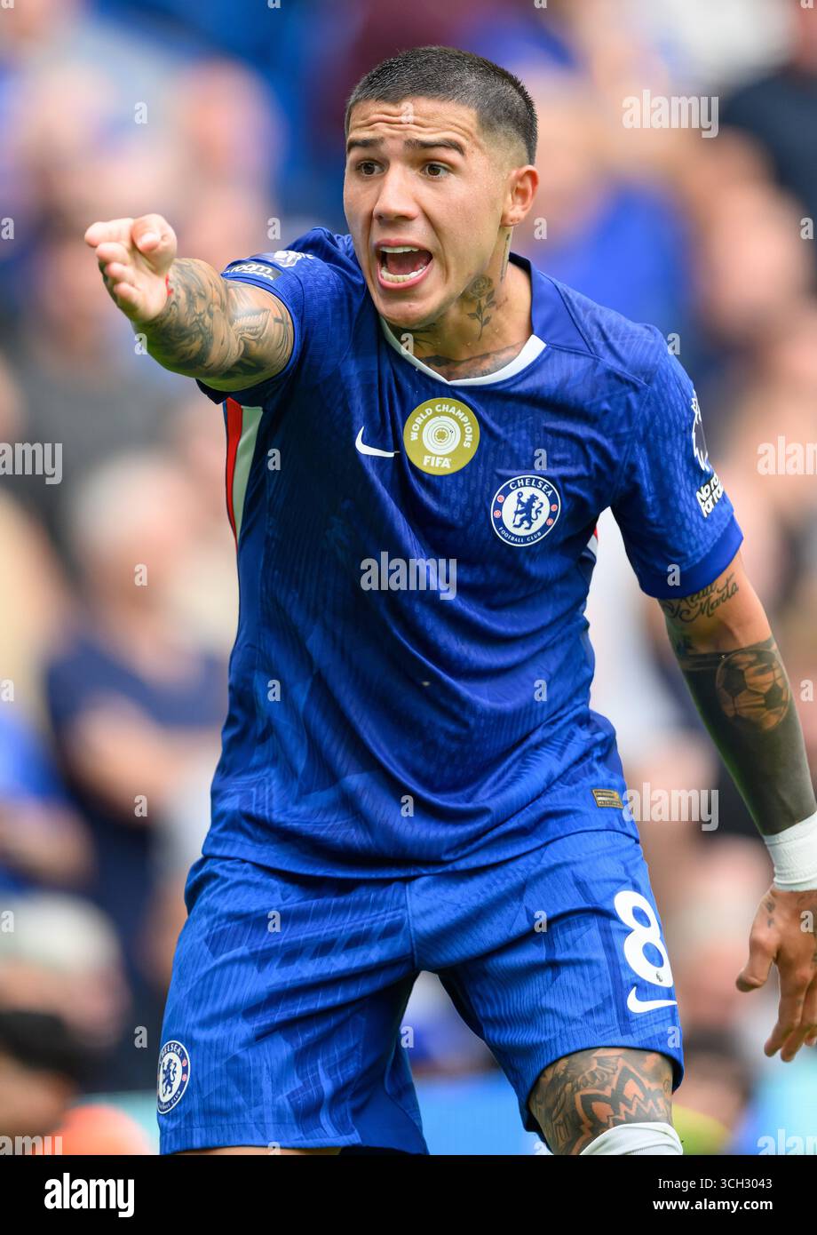 Londres, Royaume-Uni. 30 août 2025. Chelsea v Fulham - premier League - Stamford Bridge - Londres. Enzo Fernandez de Chelsea en action. Crédit photo : Mark pain/Alamy Live News Banque D'Images