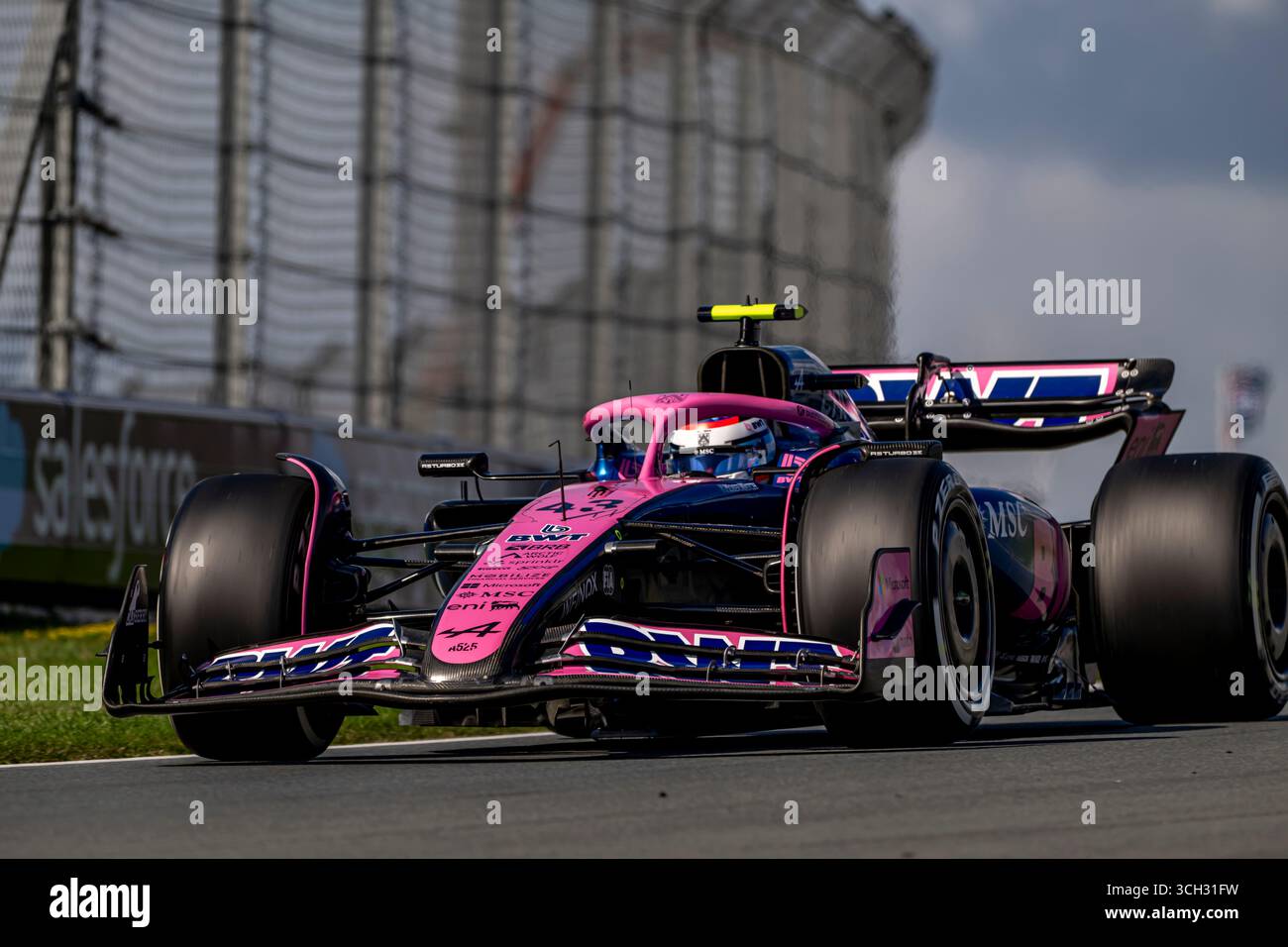 Zandvoort, pays-Bas, 30 août 2025, Franco Colapinto, de l'Argentine, concourt pour Alpine . Qualification pour le Grand Prix des pays-Bas 2025, qui se déroule à Zandvoort, aux pays-Bas. Crédit : Michael Potts/Alamy Live News Banque D'Images