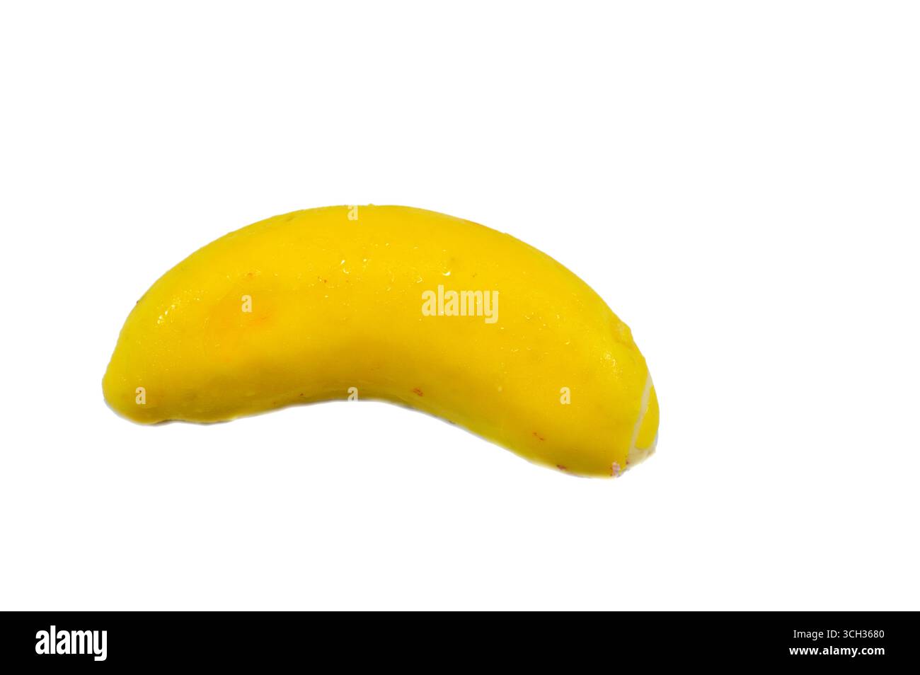 Friandises congelées aromatisées aux fruits de banane, glaces ou barres de crème glacée, combinaison de fruits et de crème glacée, assortiment de saveurs une friandise estivale rafraîchissante, Banque D'Images