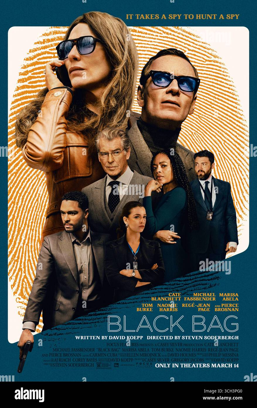 Black Bag (2025) réalisé par Steven Soderbergh et mettant en vedette Cate Blanchett, Michael Fassbender et Marisa Abela. Un officier du renseignement britannique doit enquêter sur la question de savoir si sa propre femme est une traître, menant à un jeu tendu de confiance, de trahison et d'espionnage. Affiche d'une feuille US. USAGE ÉDITORIAL EXCLUSIF. Crédit : fonctionnalités BFA / Focus Banque D'Images