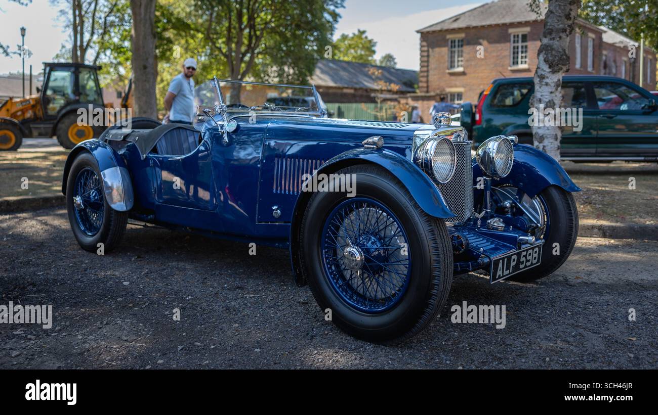 1933 Aston Martin le Mans, exposée au Bicester Motion Scamble le 25 août 2025. Banque D'Images