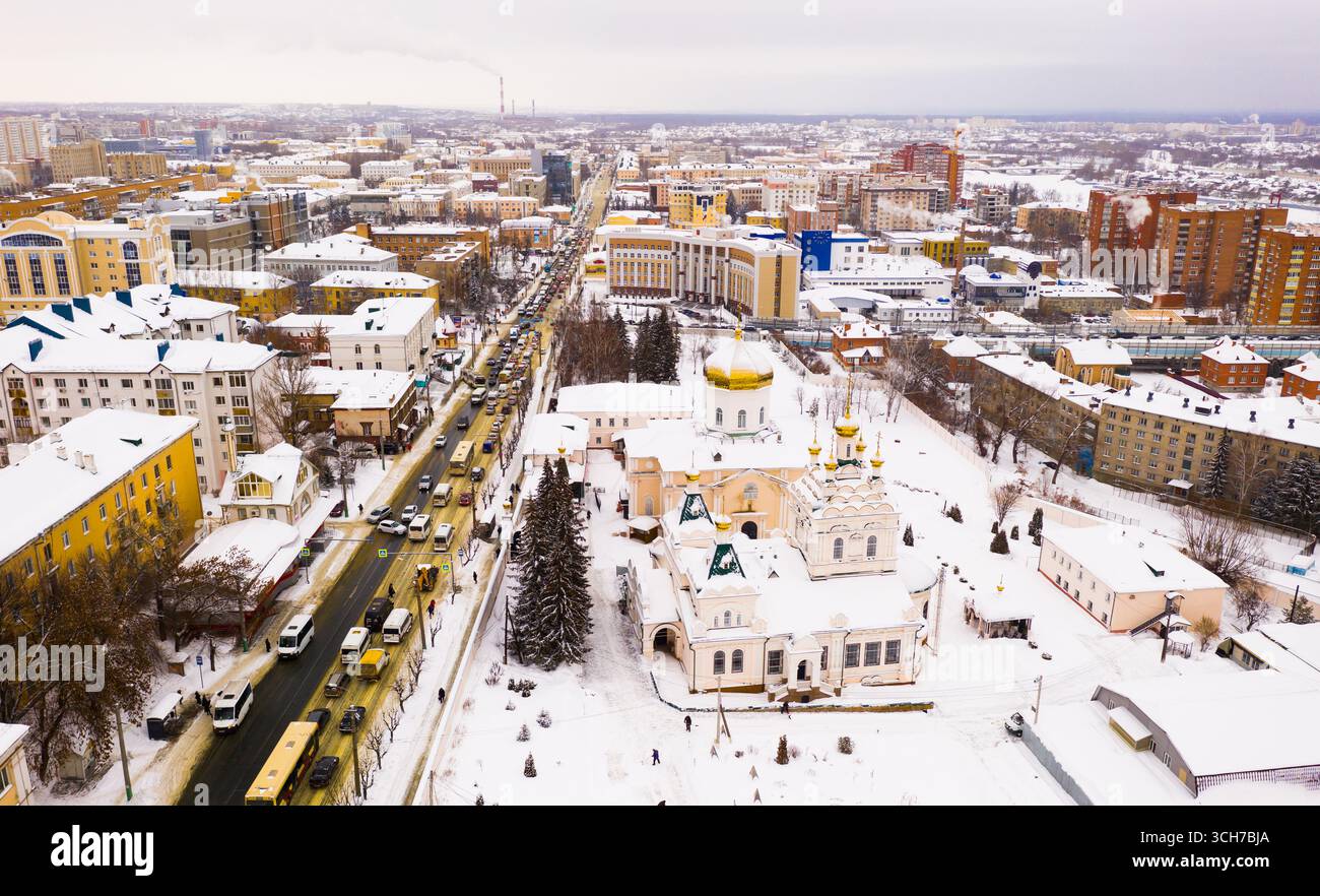 Vue aérienne du couvent de la Sainte Trinité de Penza le jour d'hiver Banque D'Images