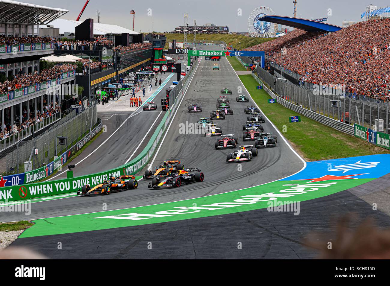Zandvoort, Nederlands. 31 août 2025. 8/31/2025 - départ de la course vendredi, jour2, du Grand Prix de formule 1 Heineken 2025, Zandvoort, Nederlands, du 28 au 31 août - Round 15 du 24 du Championnat du monde F1 2025 (photo par Alessio de Marco/Sipa USA) crédit : Sipa USA/Alamy Live News Banque D'Images