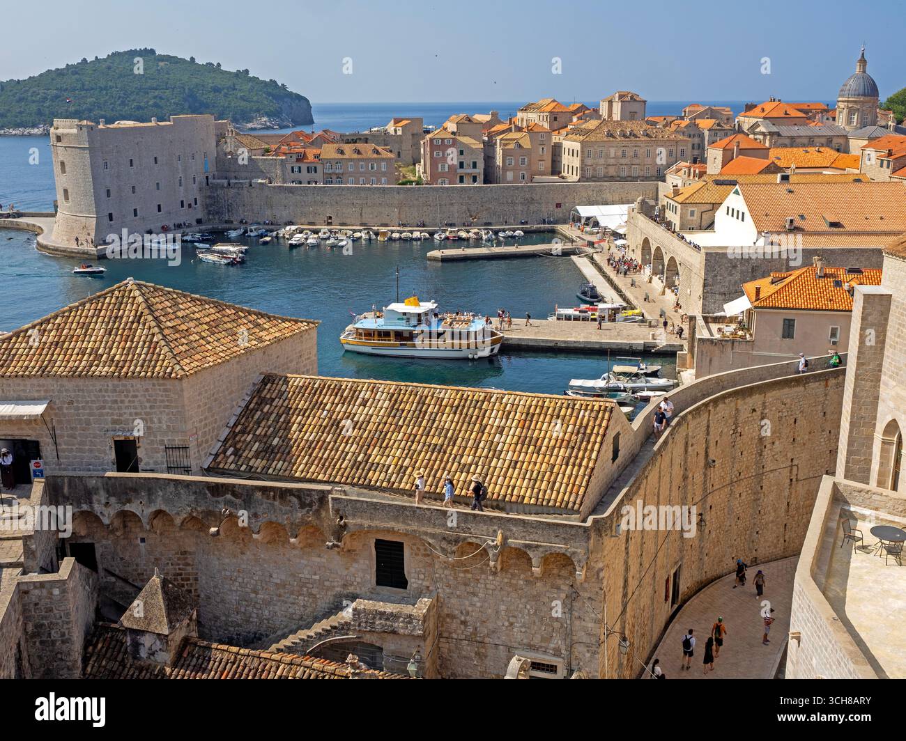 Le vieux port de Dubrovnik Banque D'Images