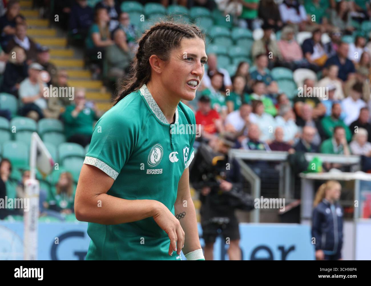Northampton, Royaume-Uni. 31 août 2025. L'irlandaise AMEE-Leigh Costigan (Union des chemins de fer RFC/Connacht) en action lors de la Coupe du monde de rugby féminin 2025 dans la poule C entre l'Irlande et l'Espagne à Franklin's Gardens, Northampton le 31 août 2025 crédit : action Foto Sport/Alamy Live News Banque D'Images