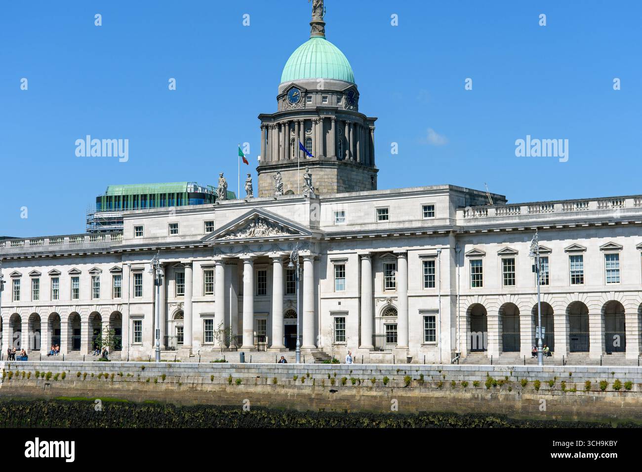 The Custom House, Custom House Quay, Dublin, Irlande. Architecte James Gandon, achevé en 1791. Banque D'Images