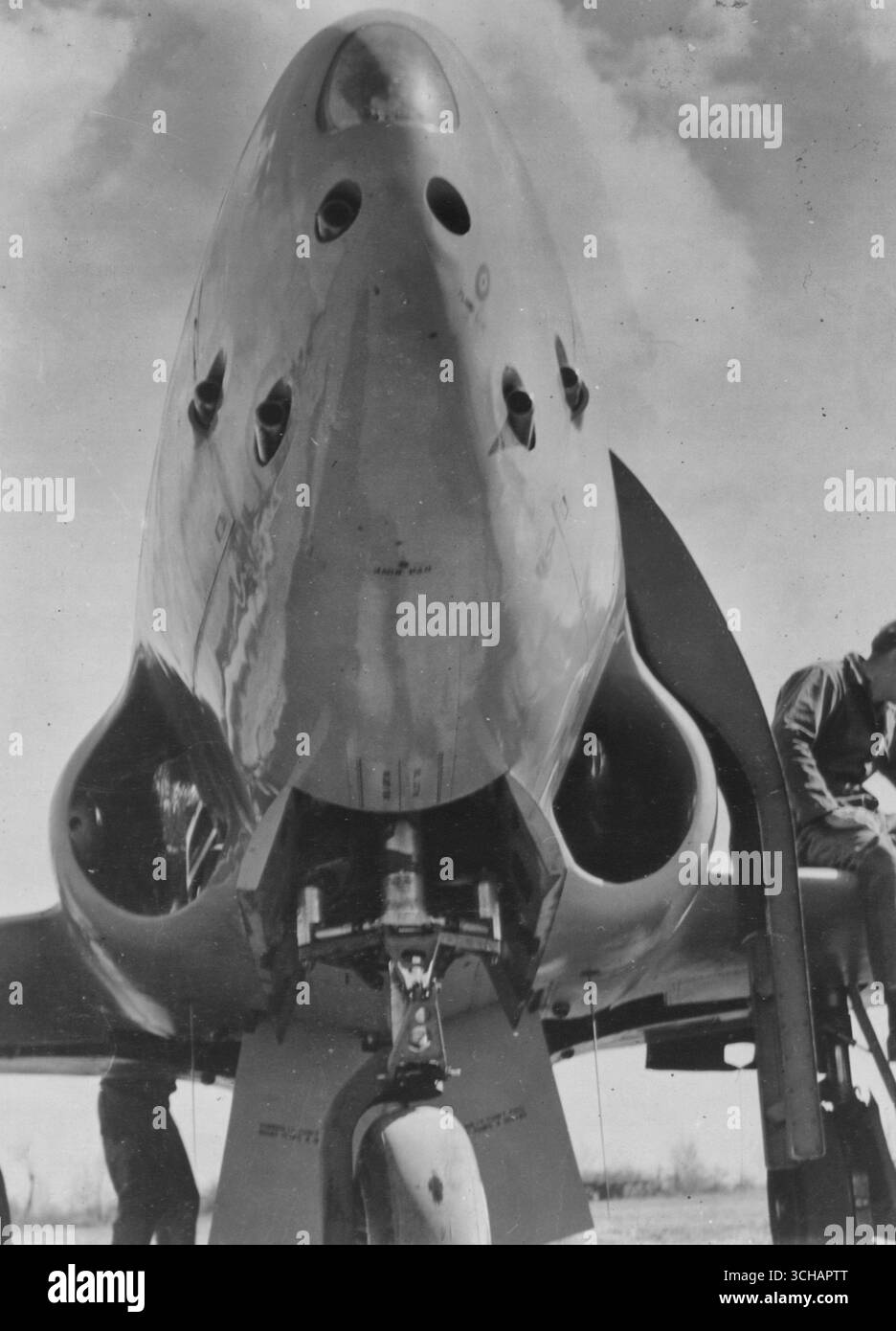 Italie - le museau de Lockheed P-38 Lightning 'Shooting Star' a beaucoup plus de morsure que le requin auquel il ressemble, 1945 Banque D'Images