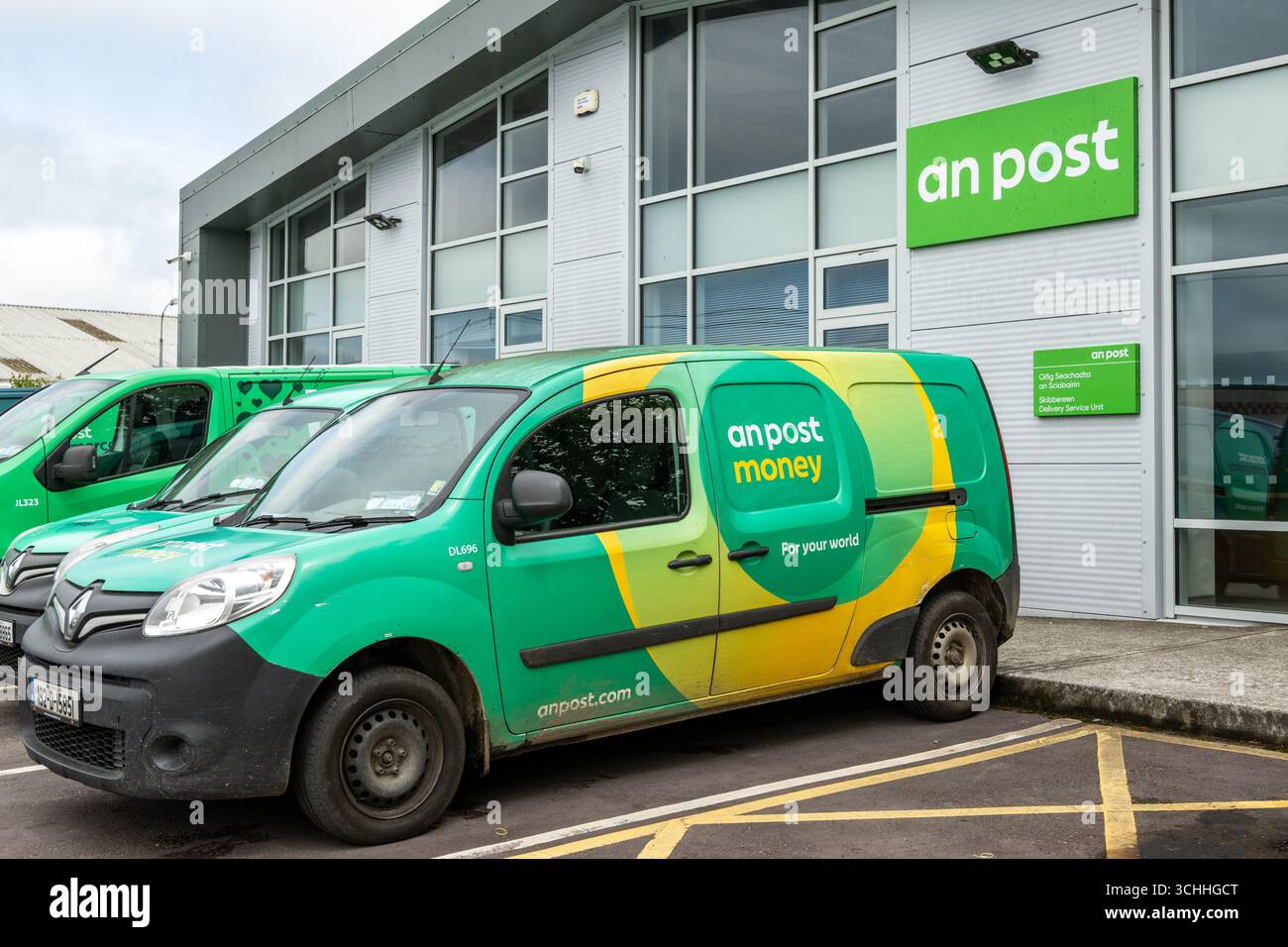 Un dépôt de poste à Skibbereen, West Cork, Irlande. Banque D'Images
