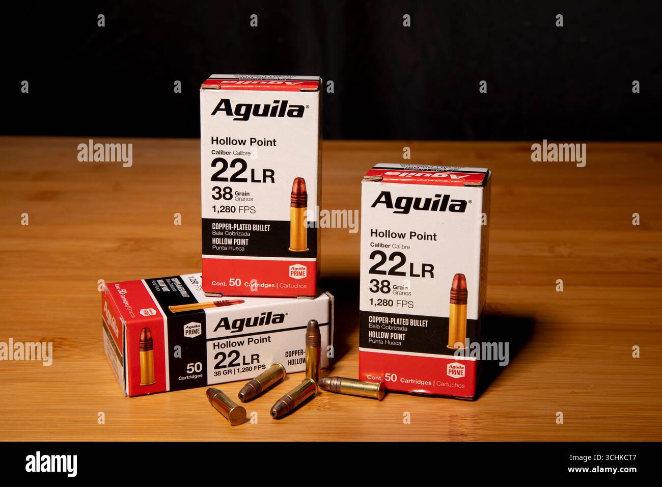 Munitions de fusil long Aguila .22 Banque D'Images