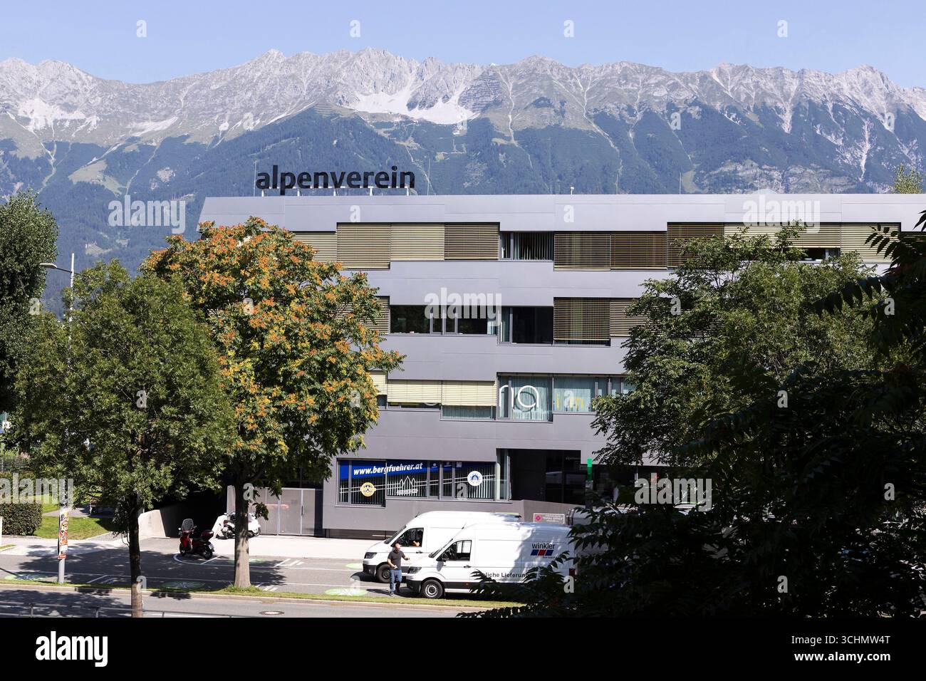 Österreichischer Alpenverein, Innsbruck, Tirol, Österreich // Austrian Alpine Club, Innsbruck, Tyrol, Autriche. , . Crédit : APA-PictureDesk/Alamy Live News Banque D'Images