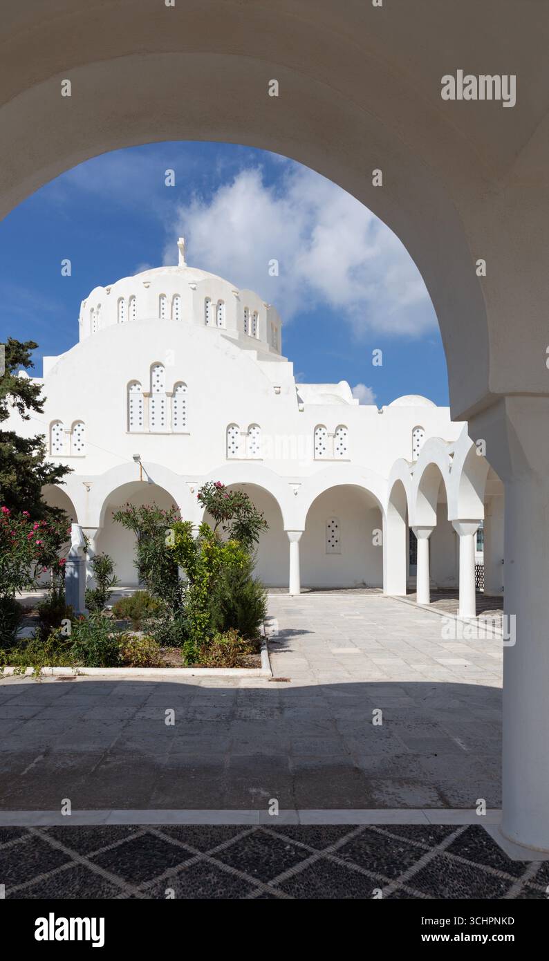 Santorin - La Cathédrale Orthodoxe métropolitaine à Fira Banque D'Images