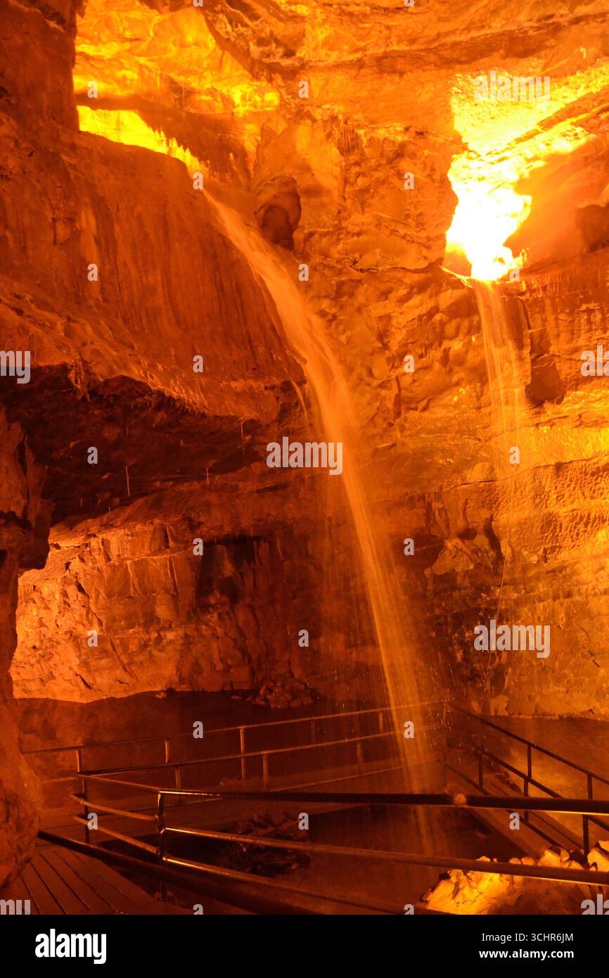 Cathedral Cave au National Showcaves Centre for Wales, Abercrave, Swansea, pays de Galles, Royaume-Uni Banque D'Images