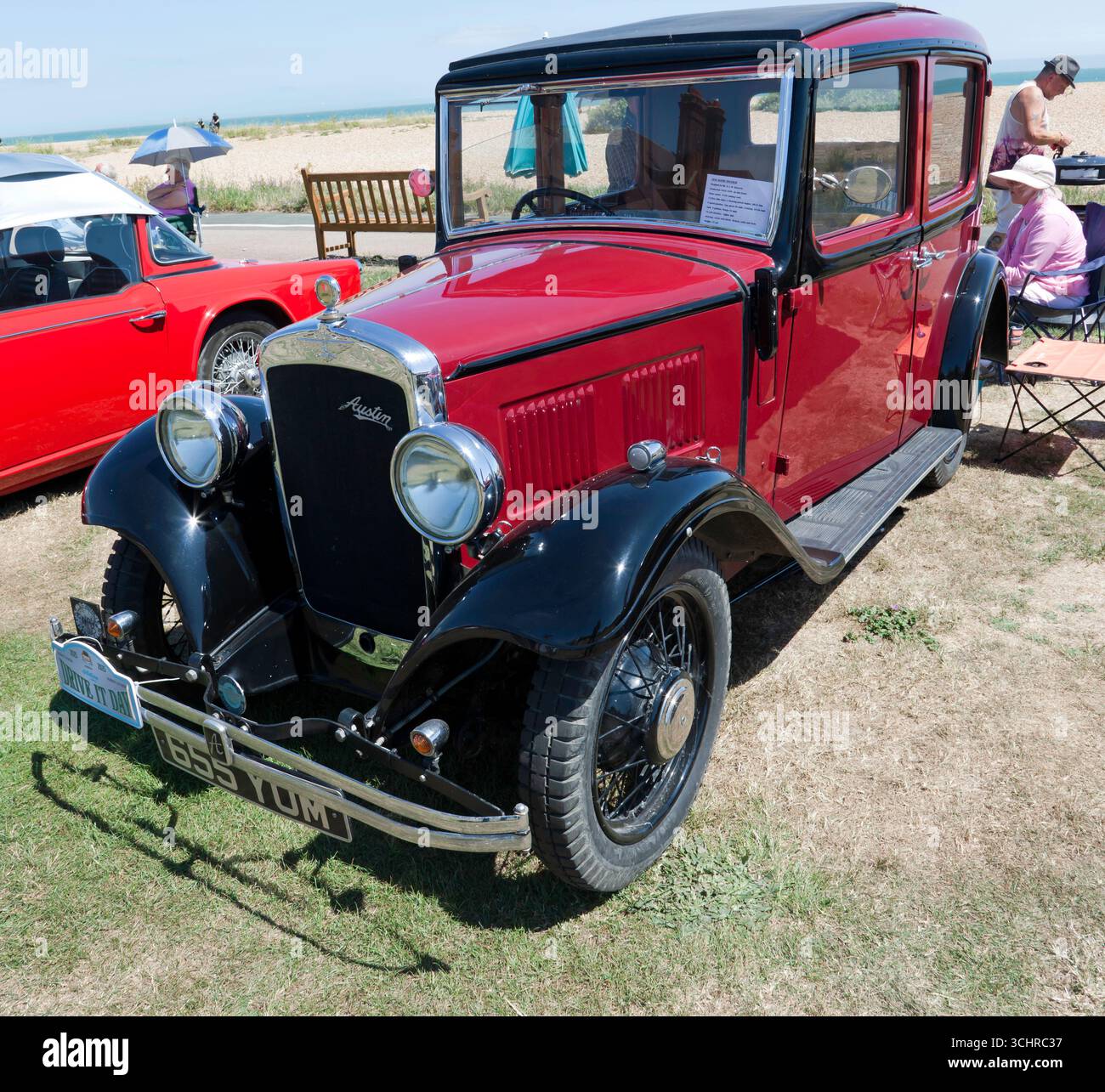 Vue de face de Three Quarters d'une 1934, Austin Ten-four, exposée au Deal and Walmer Classic car Show, 2025 Banque D'Images