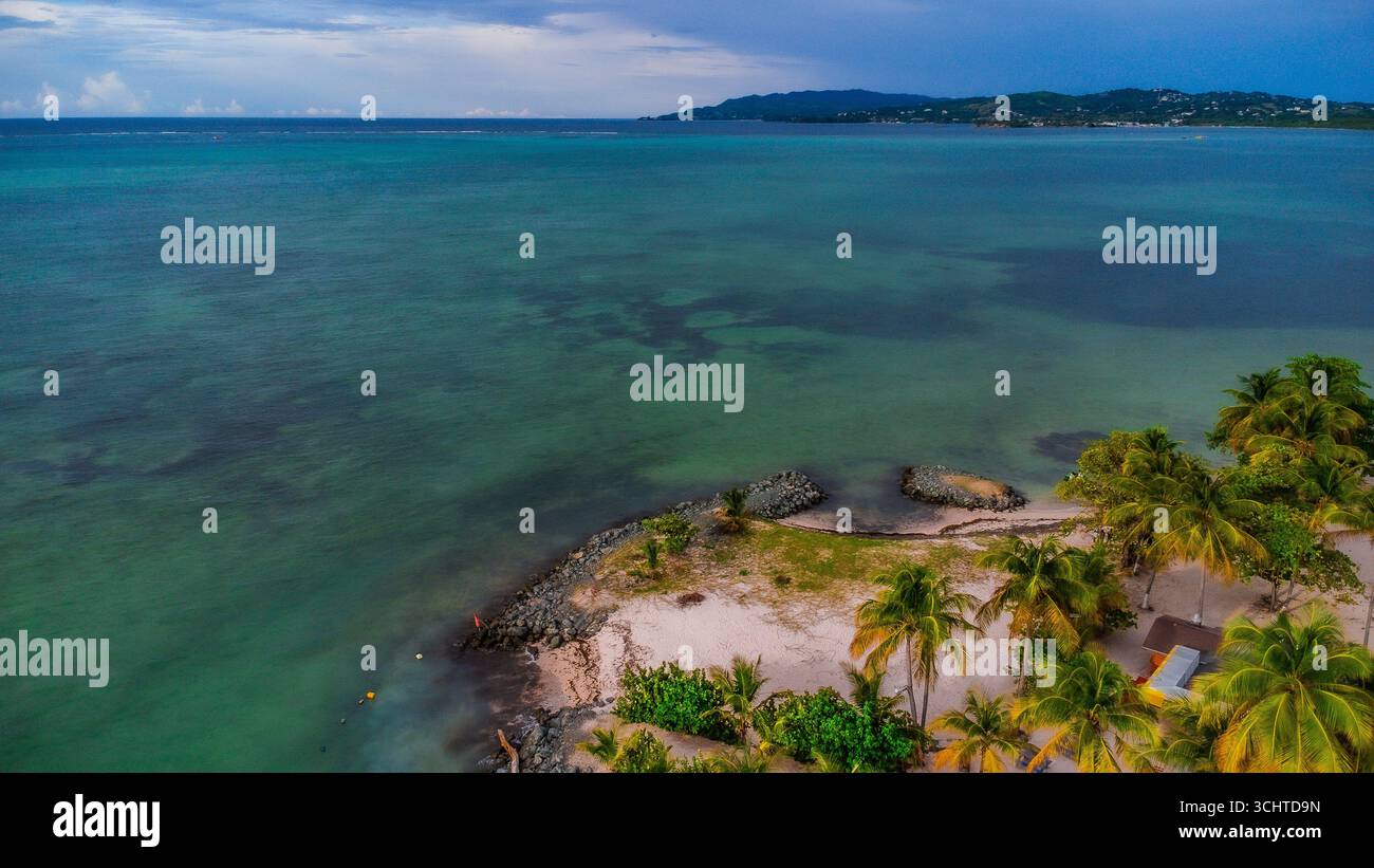 Belle vue aérienne de No Mans Land Tobago. Banque D'Images