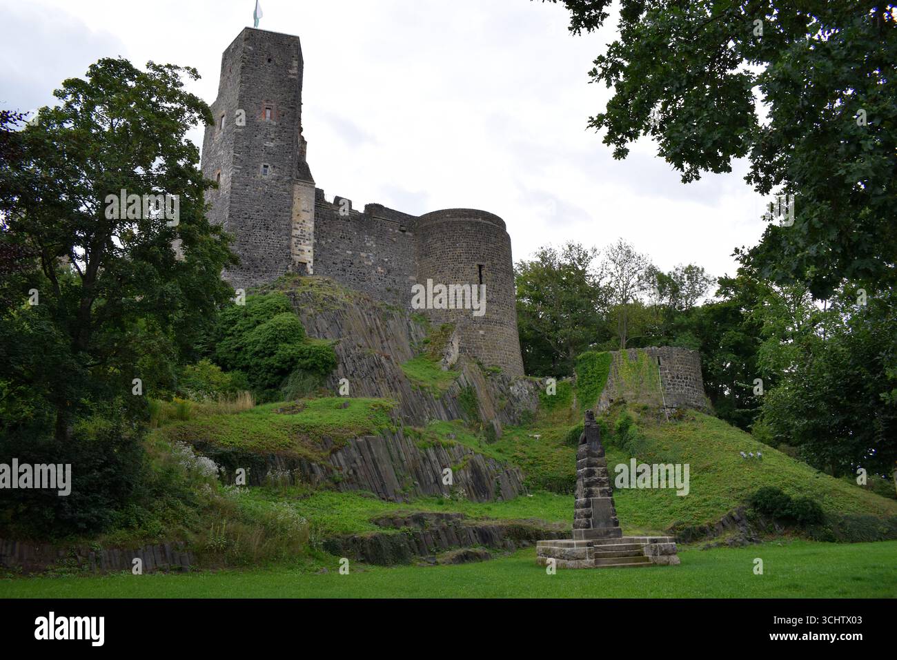 Château de Stolpen sur les rochers de basalte. Banque D'Images
