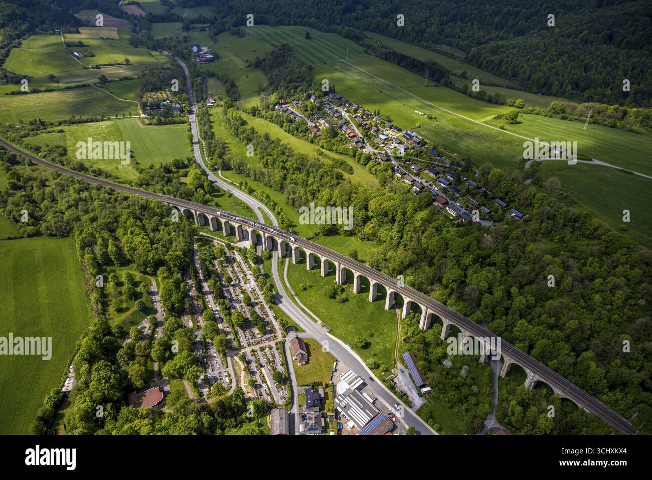 Vue aérienne, Viaduc Altenbekener, Adenauerstrasse, viaduc ferroviaire structure du pont, aussi appelé Bekeviaduc ou Grand Viaduc, chemin de fer de banlieue, Alte Banque D'Images