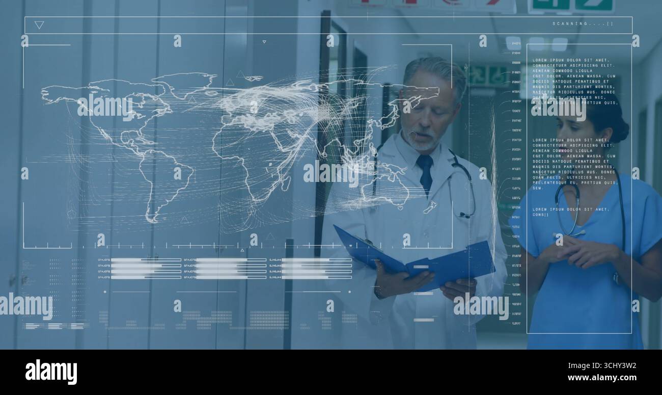 Examinant le dossier bleu, médecin consultant avec l'infirmière dans le couloir de l'hôpital, superposition holographique Banque D'Images