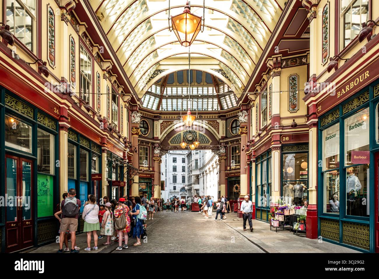Leadenhall Market – charme historique et vie urbaine. Londres Banque D'Images