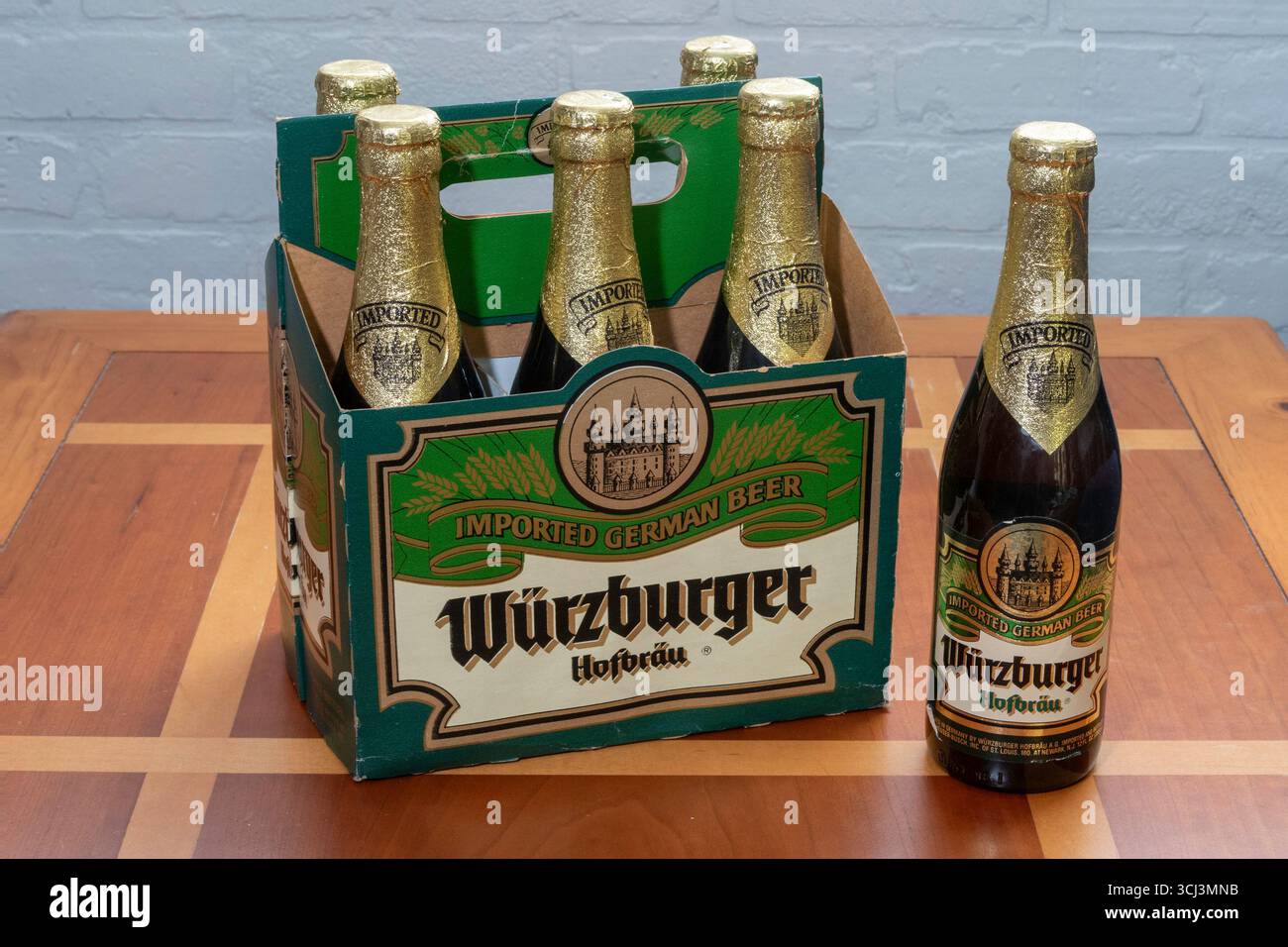 La bière Wurzburger Hofbrau a été commercialisée par Anheuser Bush au début des années 1980, aux États-Unis Banque D'Images